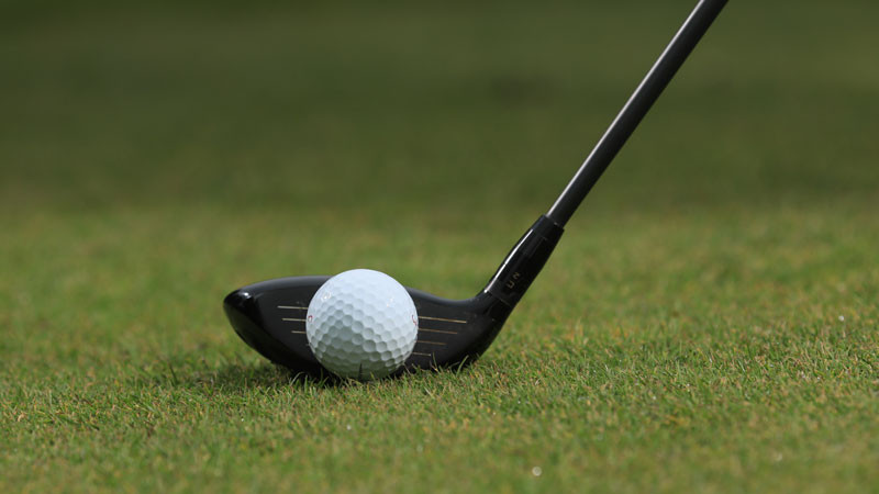 What Is A Golf Tee? Why Should Golfers Use Tee When Playing?