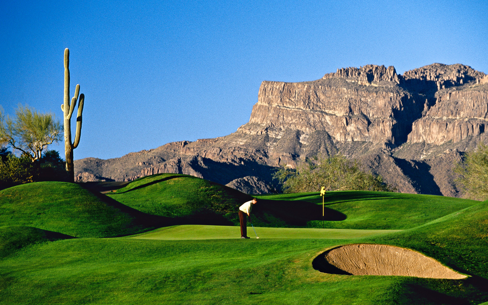 List Of 10 Most Beautiful Golf Courses In The World Today
